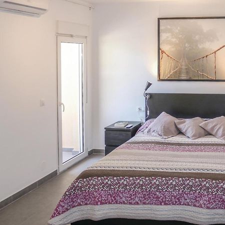 4 Bedroom Stunning Apartment In Malaga Luaran gambar